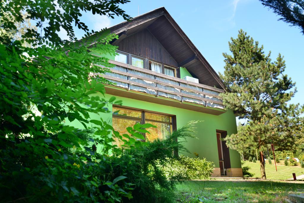 Areal Hradisek Villa Klobouky u Brna Buitenkant foto